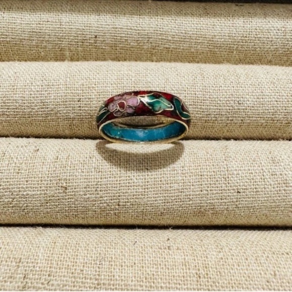 Lord & Taylor’s | Ring | Enamel Red Band - Picture 3 of 8